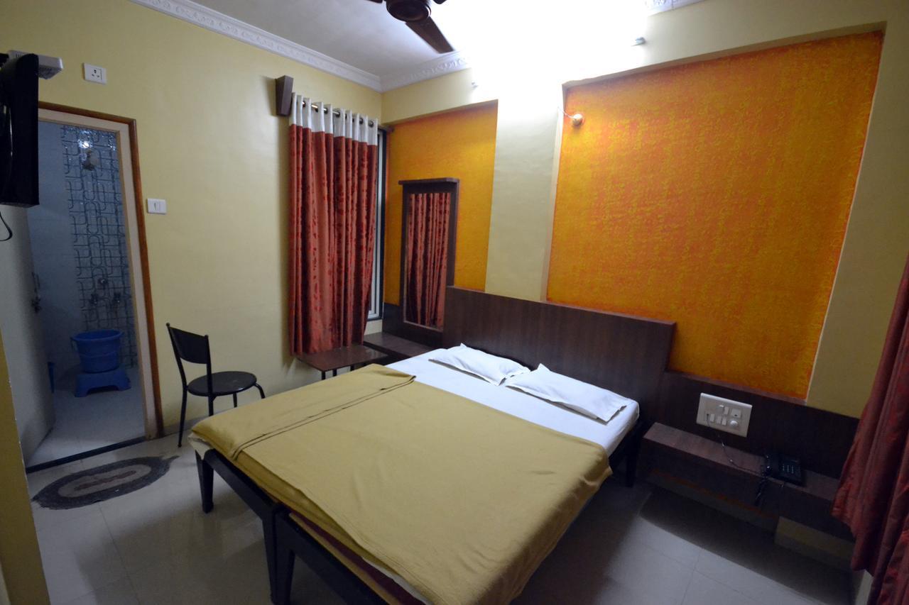 Hotel Madhava شيردي المظهر الخارجي الصورة